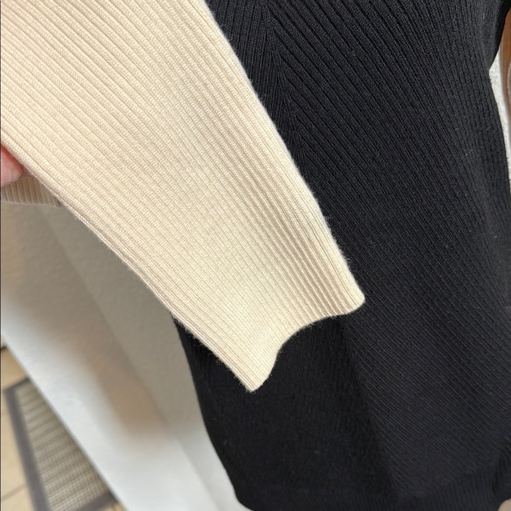 Tory Burch Color-Block Merino Wool Mock-Neck Sweater - Picture 10 of 16